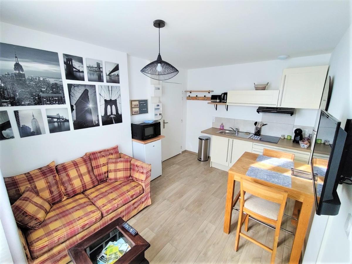Appartement T2 Mésange Hyper centre d'Ernée Exterior foto